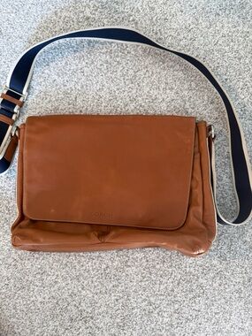Coach Tan Leather Messenger Bag with Navy Strap